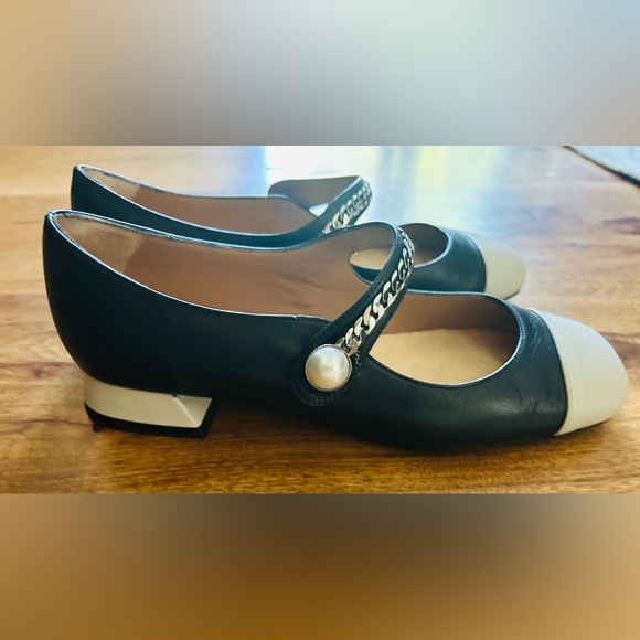Festa  Black and White Women's Mary Jane Shoes slip on size 6.5 (37)  Italy - Picture 5 of 8